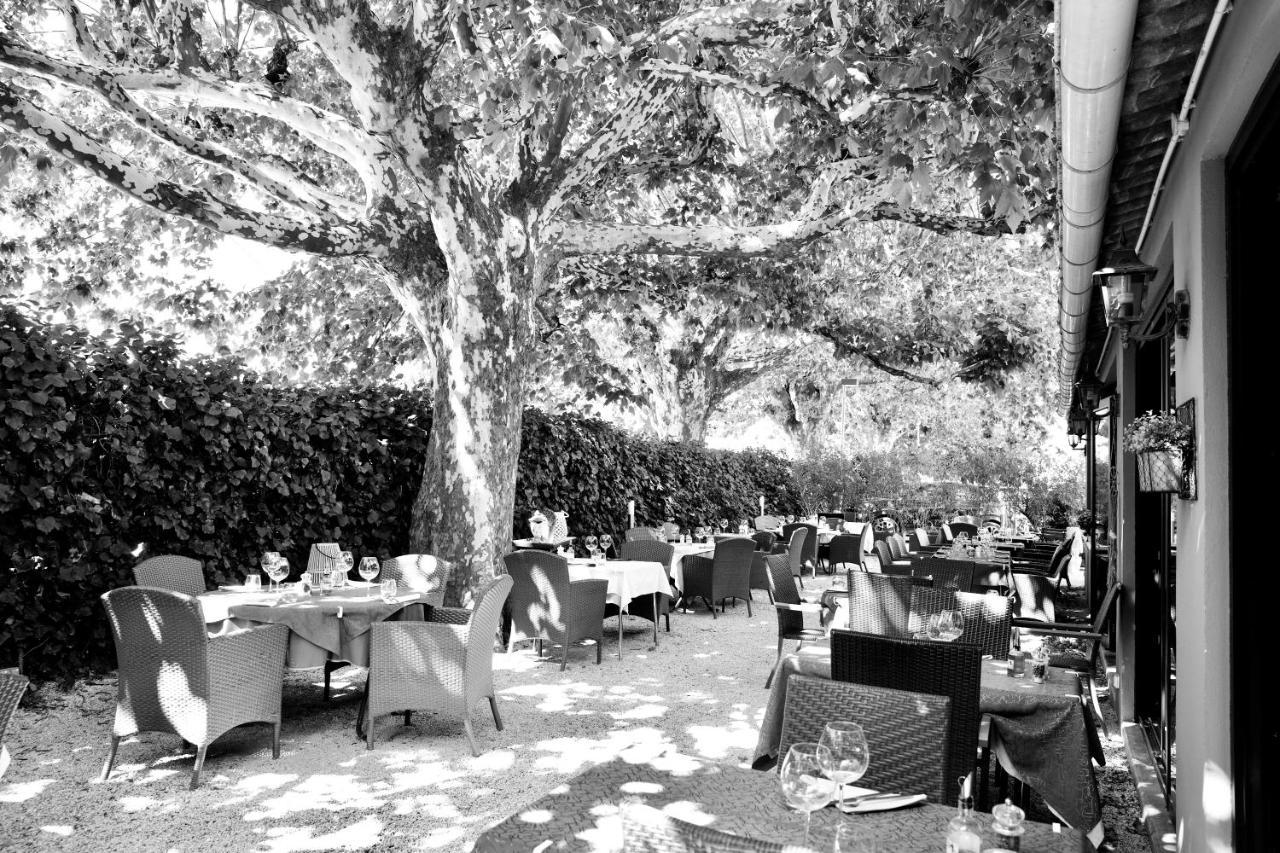 Le Bernon Hotel Connaux Exterior photo